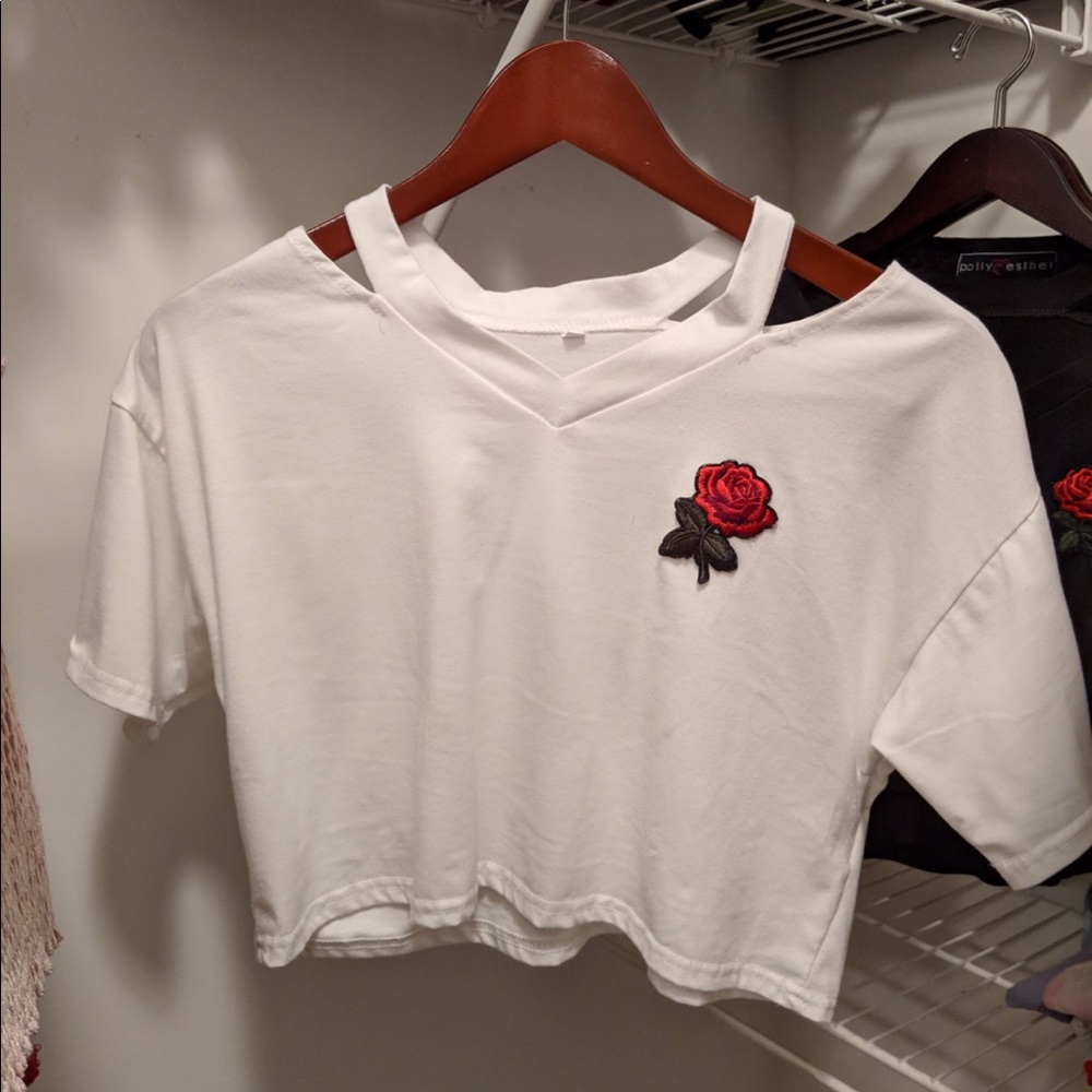 white crop top, short sleeve, rose patch, XS